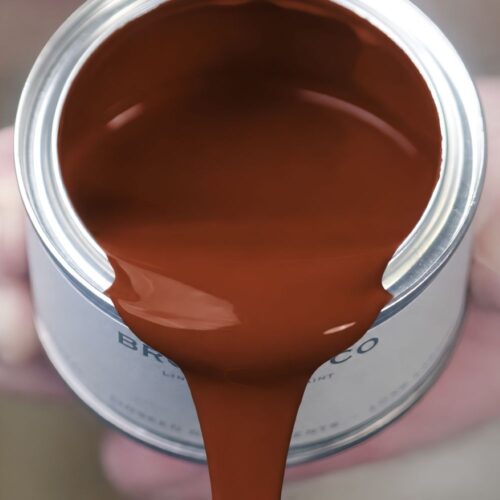 Linseed Oil Paint Dark Iron Oxide Red Paint Pour